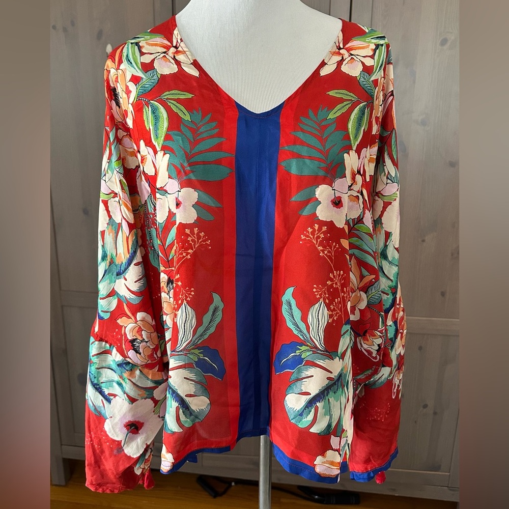 Johnny Was Red and Blue  100% silk Floral V-Neck Blouse
